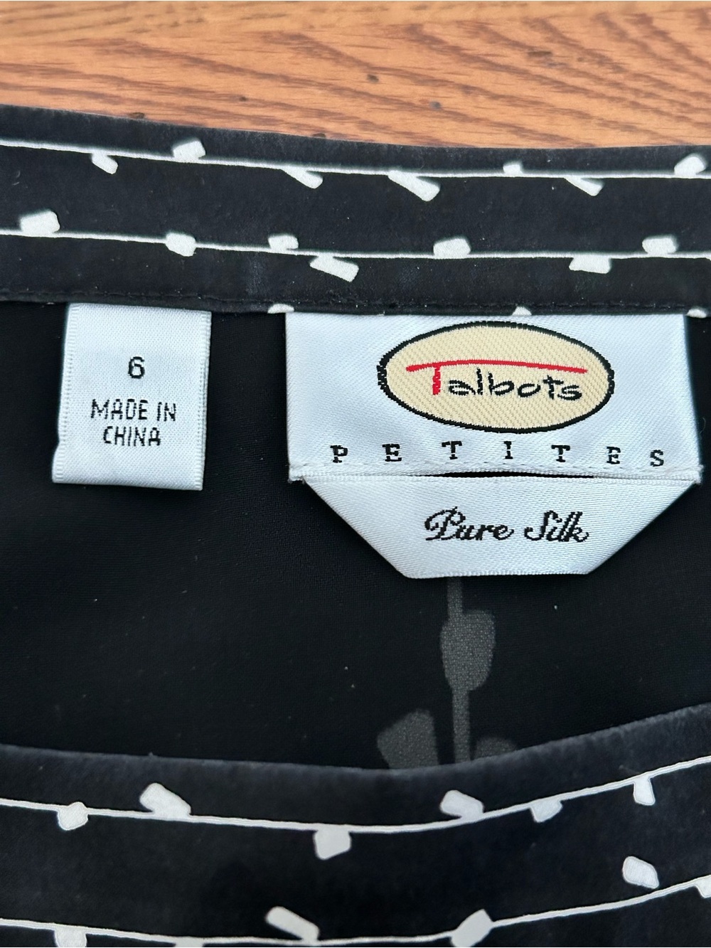 Talbots Pure Silk Floral Skirt Black White Multi Size 6P Petite - Picture 7 of 12